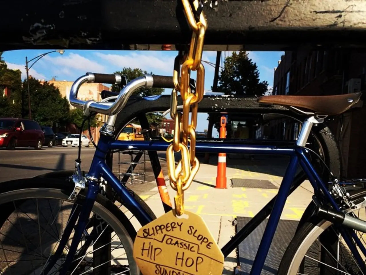 Unlimited passenger capacity allowed for travel.