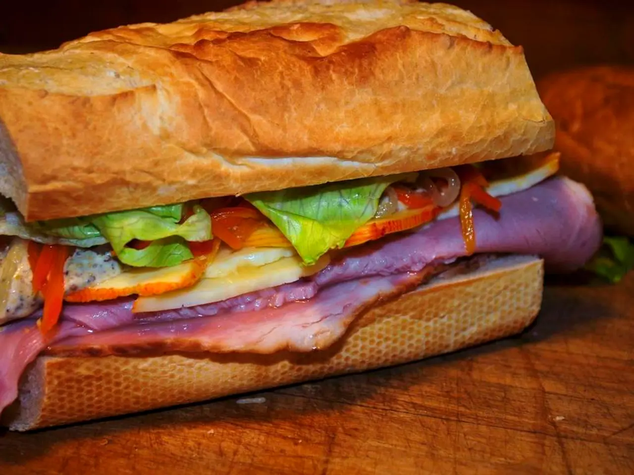 Eating Hostas: A Guide to Harvesting and Consumption of this Popular Perennial Plant