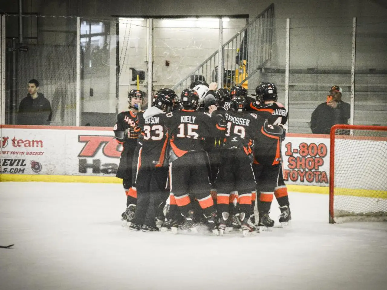 Immigrants and onlookers learn about their legal rights in the event of an ICE arrest