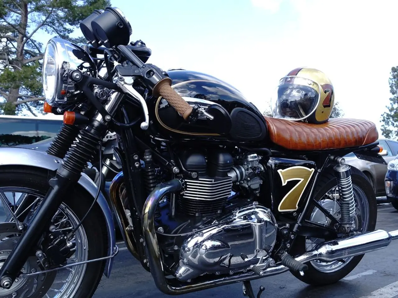 Motorcycle crash in Gladbeck leaves rider critically hurt