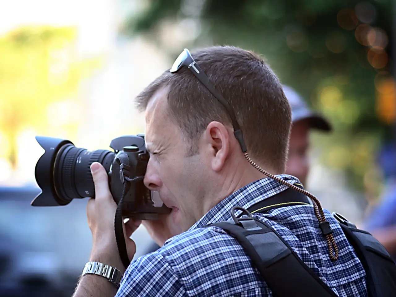 Dramatic Encounter of Boris Pistorius and Herlinde Koelbl in the Cathedral's Theater