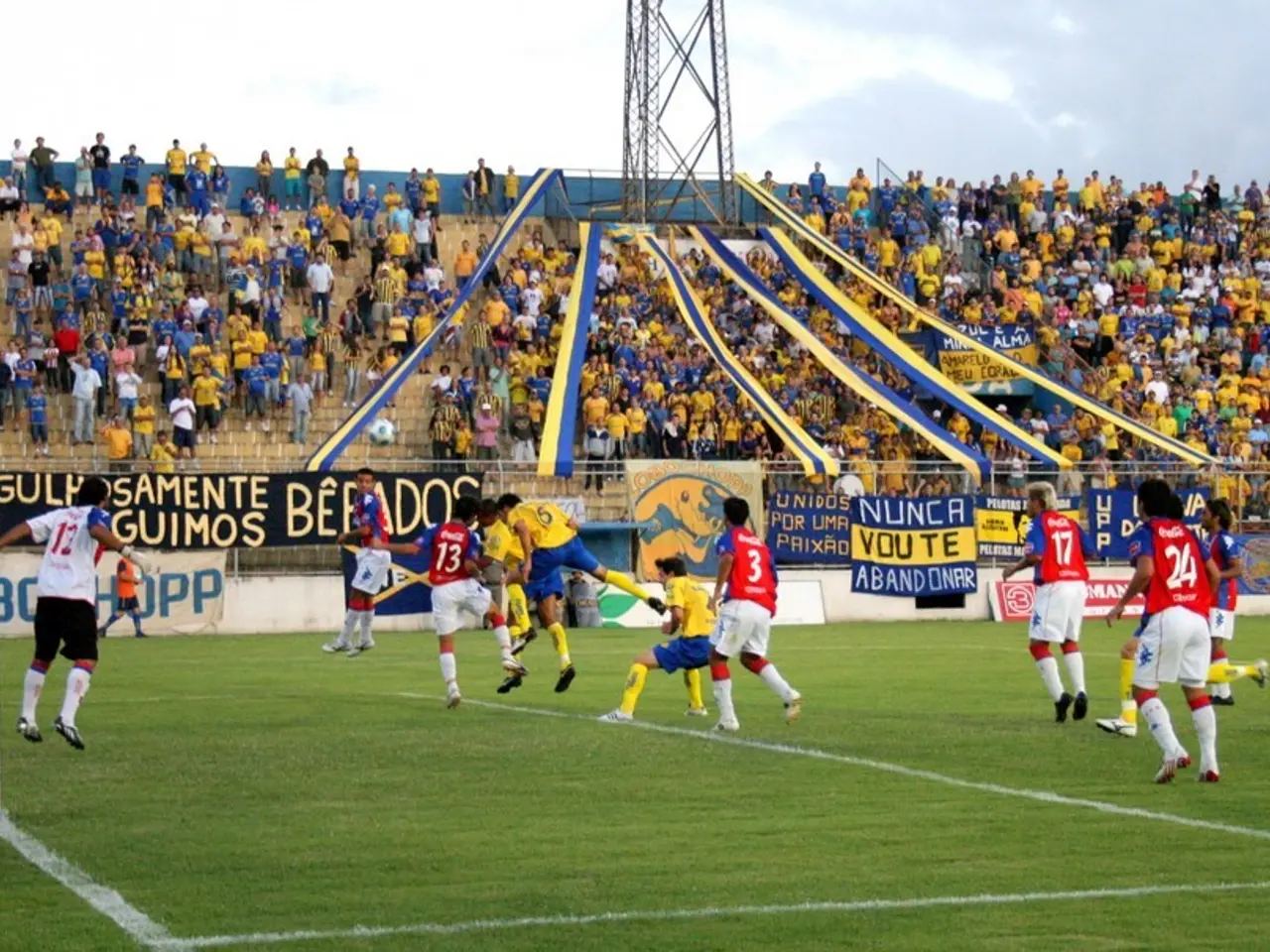 Football Organizations Collaborate: New York Giants and Crestron Create Immersive Sports Center for...