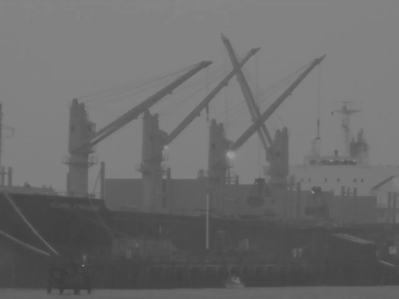 Freighter suffers blast damage in Black Sea waters