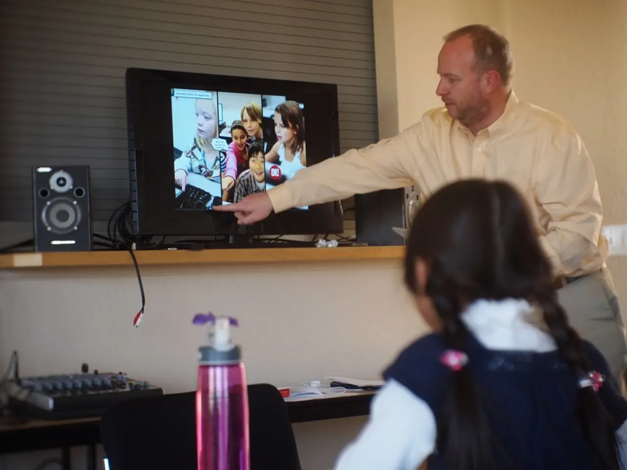 Stefan Mross Delivers Emotional Monologue on Television Program
