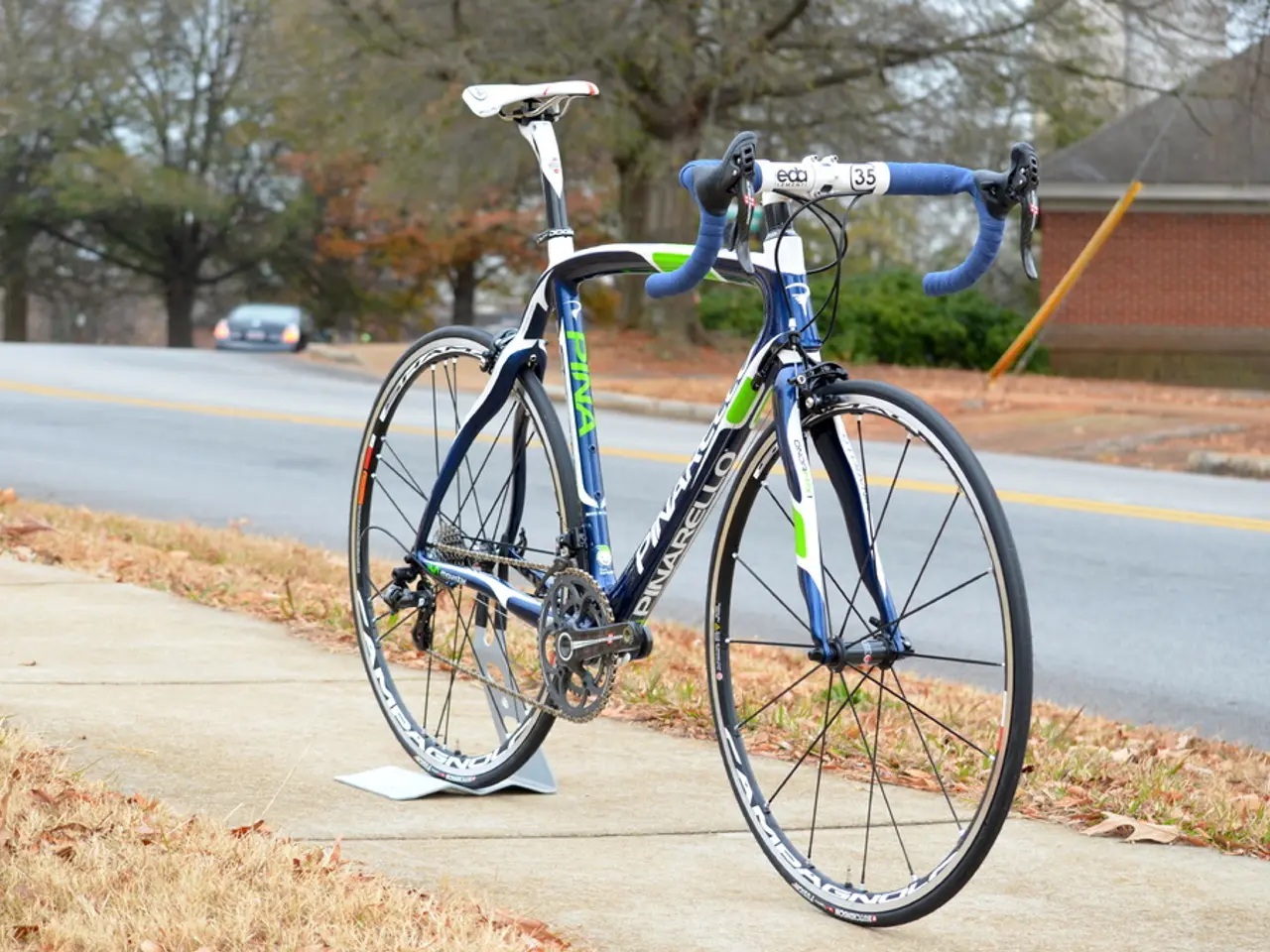 Car crash resulting in physical harm to involved individuals (POL-PDLU: Accident Involving Injury...