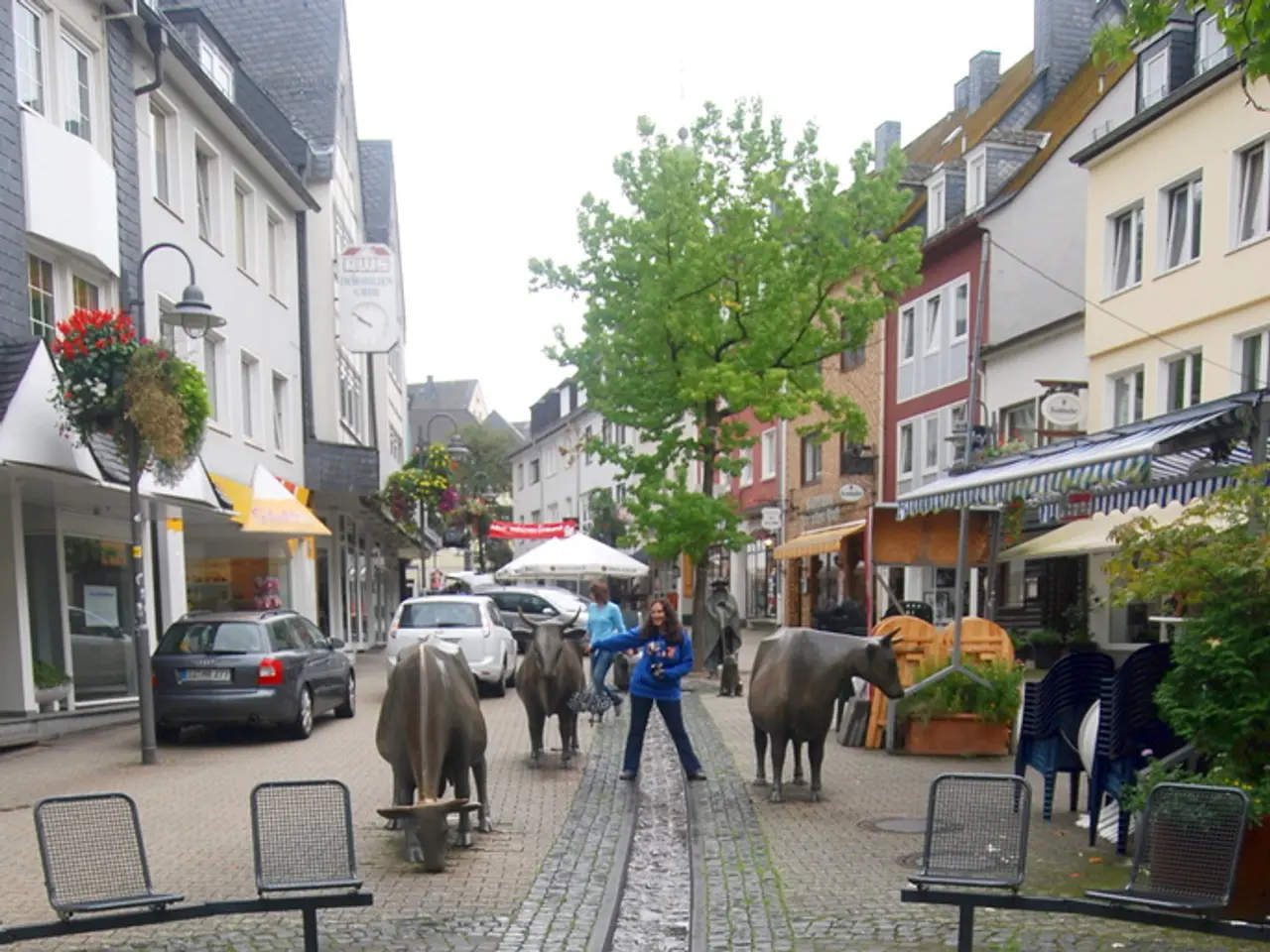 Clashes of Violence over Cattle: 'Animal Protection' Organizations in India Physically Attacking...