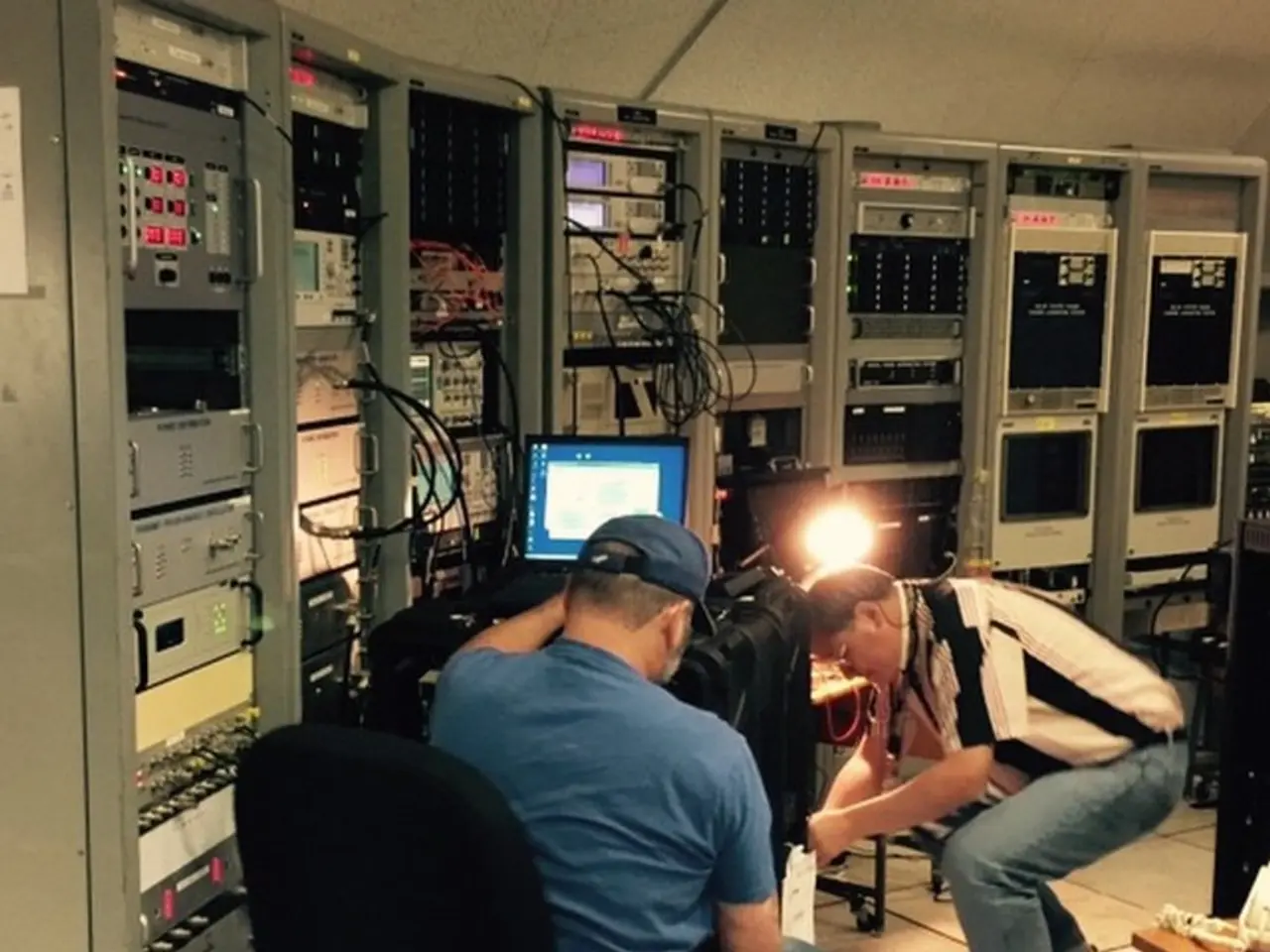 Revolutionizing education by emulating Apple and Ikea's approaches