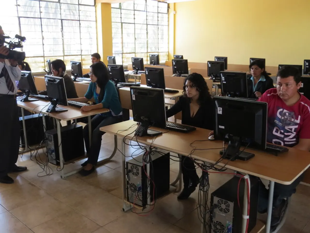 Identifying Online Deception: A Guide