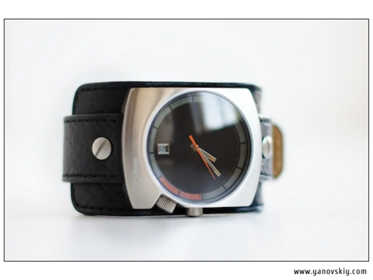 Labor authorities seek legal action against the strip club