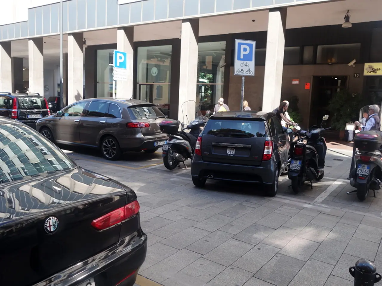 Asahi Kasei Microdevices introduces device without camera functionality