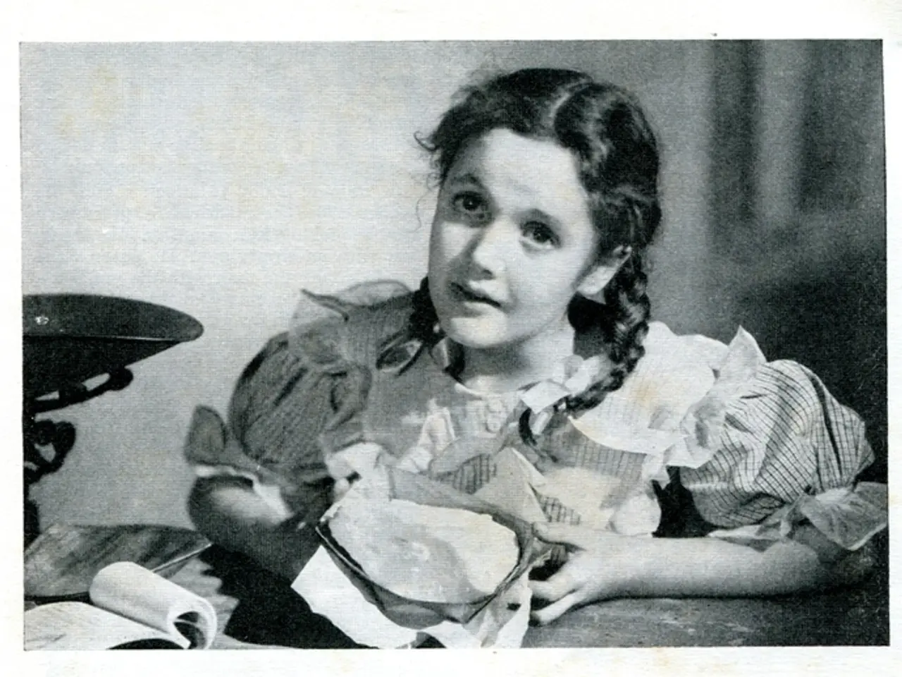 Enhancing Your English Listening Skills with the Help of Audiobooks and eBooks