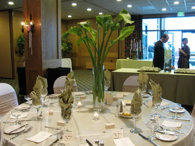 Decrease in Tourism in Las Vegas Linked to Trump's Tariffs and Immigration Policies