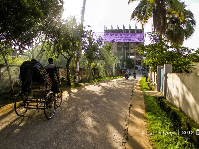 "Mamata Banerjee Criticized for Prime Minister Remark: Reference to RSS Split"