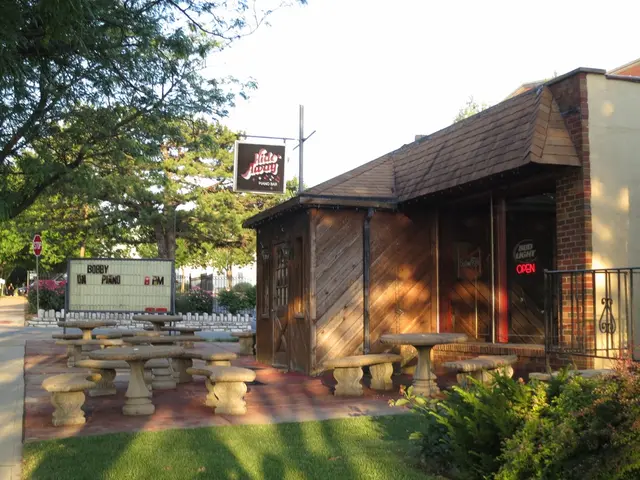 Unveiling Methods for Effortless Photo Harvesting