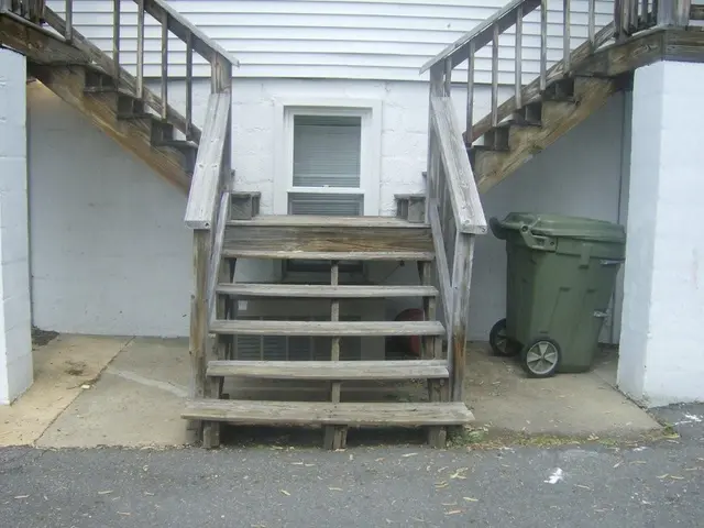 City Hall explains dust issue in the 17th district