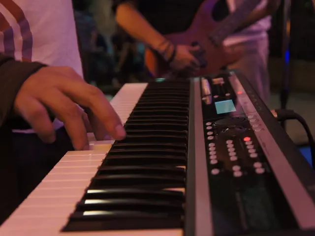 Napoli's De Bruyne Adjusts Swiftly to New Club Setting