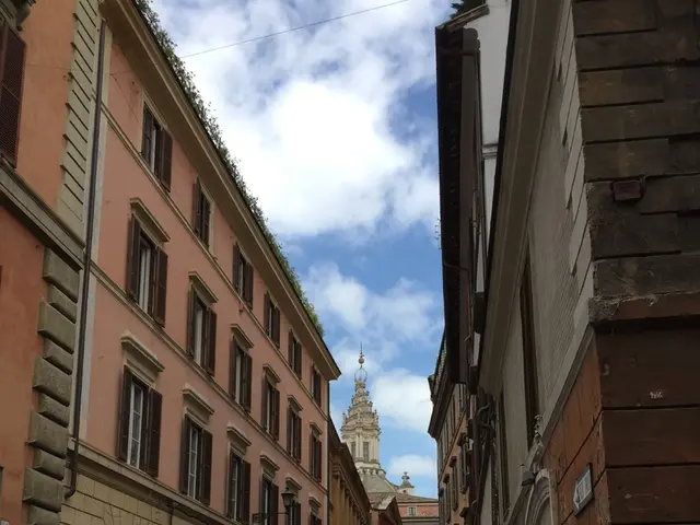 Cloud Cover anticipated for Limoeiro do Norte on Monday (25)