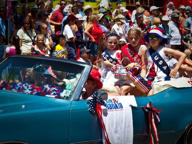 Which television channels and streaming platforms are airing the Netherlands Grand Prix?