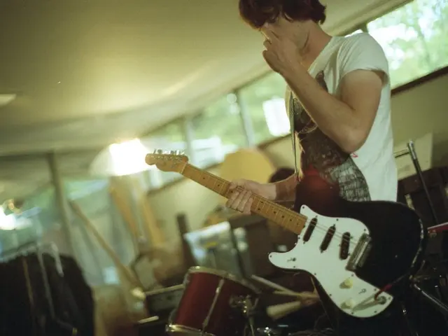 Singer Roger Whittaker's estimated net worth in 2024: A glimpse at his substantial wealth