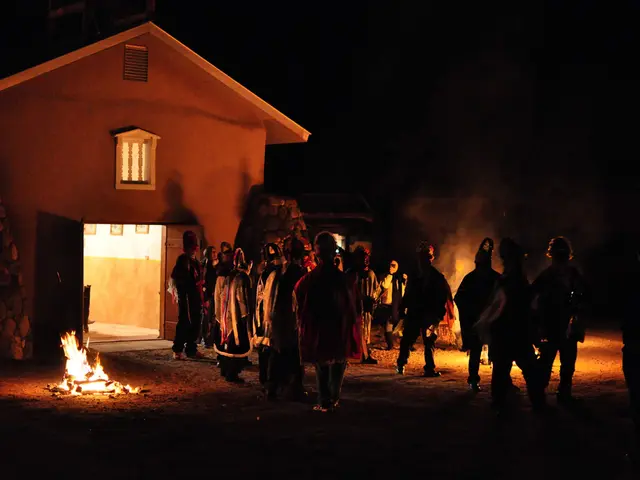 Residential Fire - Activated Smoke Detector Averts Tragedy, Alerts Homeowners and Prevents Further...