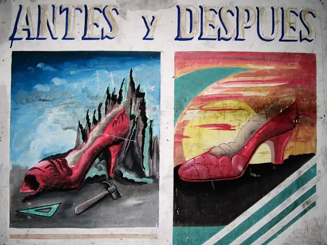 Vibrant Optical Heart Design for Juvenile Art Enthusiasts