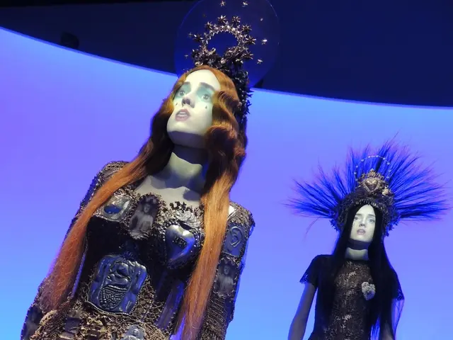 Discussion: Exploring Strategies for Fashion Industry to Adjust Amidst Climate Crisis