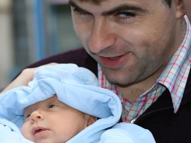 Midpoint of Pregnancy's 20th Week Reached