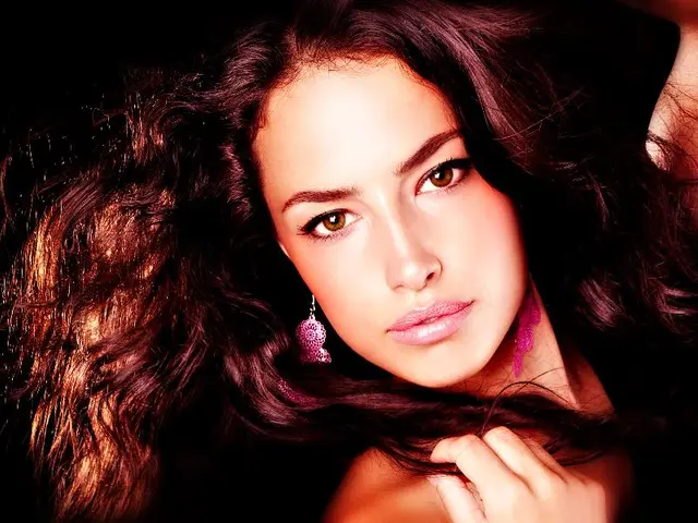 Julia Roberts's iconic beauty transformations throughout her career - spanning from classic '90s...