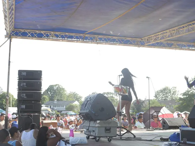 Break from the ORF's "Dancing Stars" Competition