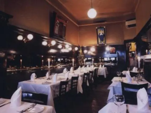 Essential Items for Those Persisting in Regular Night Owling