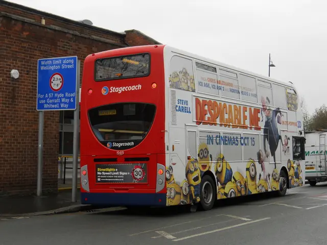 Bus Accident in Ohio Leaves 21-Year-Old Slightly Hurt