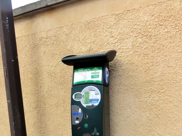 Using a credit card to withdraw cash from an ATM