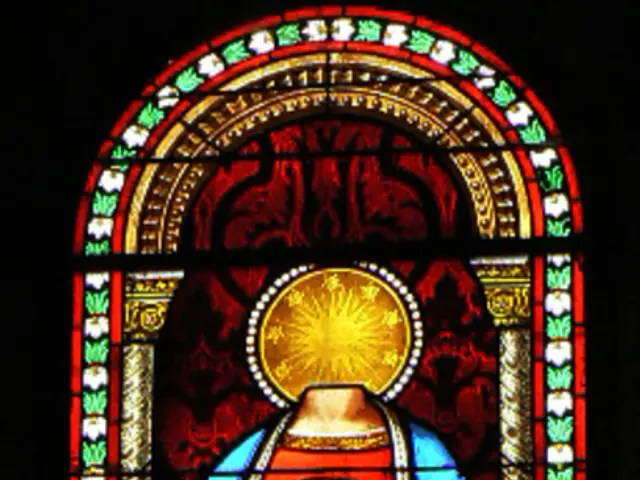 Handcrafted Etched Glass Sphere Embellished with Free Vector Art Designs