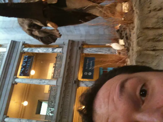 "Giorgio Armani, famed fashion icon, is honored by Donatella Versace in emotional tributes...