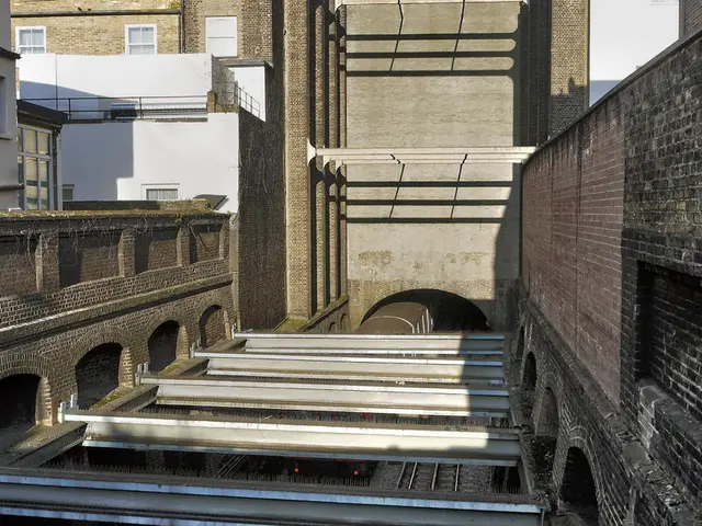 Rail service termination: Main line shutdown leads to commuters inhaling fumes