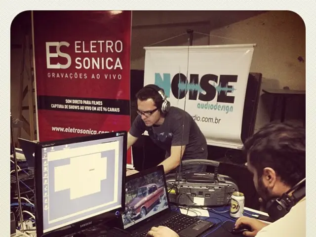 Tech Specialist and Parent Employs 'Rushed Mother of Two' Test for Evaluating Equipment