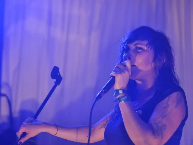 Singer Bracket Recounts Ordeal with Cancer, Narrowly Escaping Death