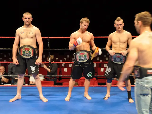 Town Hall in Marburg welcomes prominent boxing club as guests