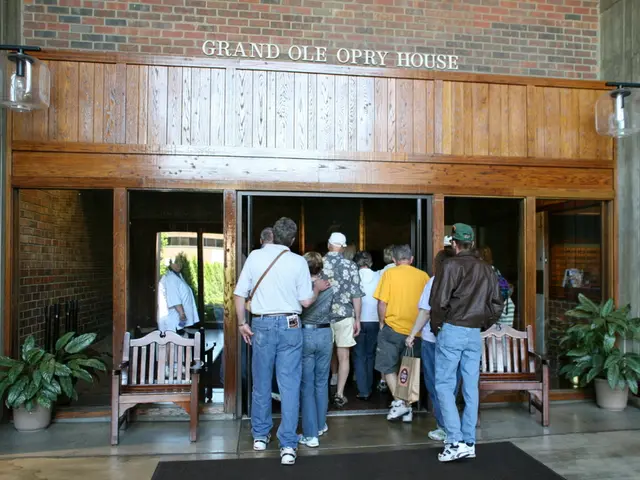 Energy advisory services available for domestic use in both business and religious neighborhoods