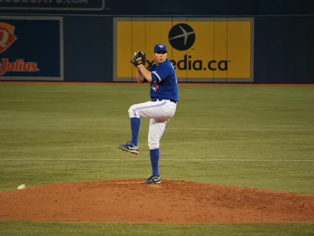 Bundesliga Handball Match Summary: Goals and Referee Decisions for Hanning's Game