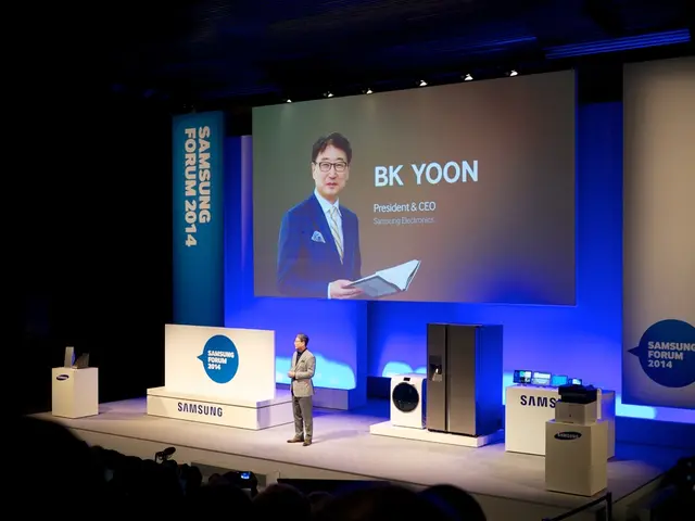 Stand-up comedian Nate Bargatze set to entertain in Hershey; purchasing tickets available...