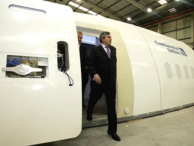 Alien Encounter Network: A Cooperative Association Focused on Unidentified Flying Objects