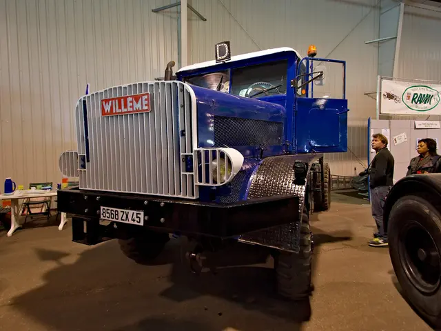 Fryte Mobility demonstrates the charging process of their e-trucks through automated reservations...