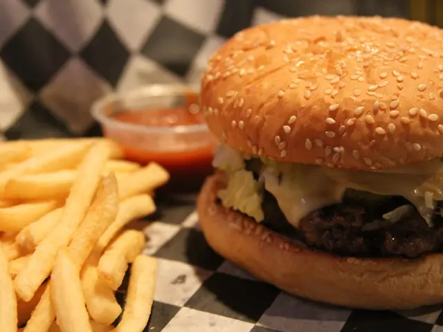 Potential Euro Crisis Looming over French National Debt