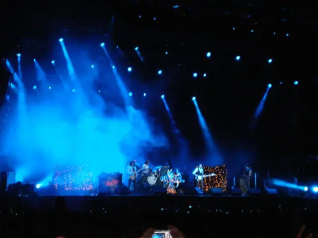 Actor Ryan Reynolds reportedly sparked anger from fellow actor Denzel Washington during a heated...