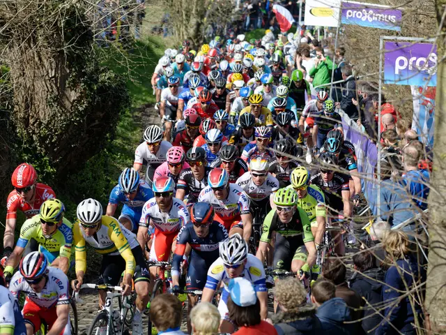 Demonstrations in support of Palestine result in wardrobe changes among various professionals