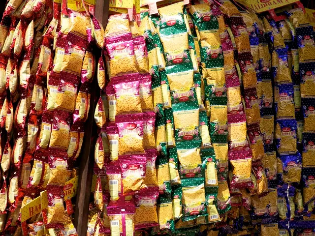 Network Monitoring Tool: Open-source system for capturing and analyzing internet traffic