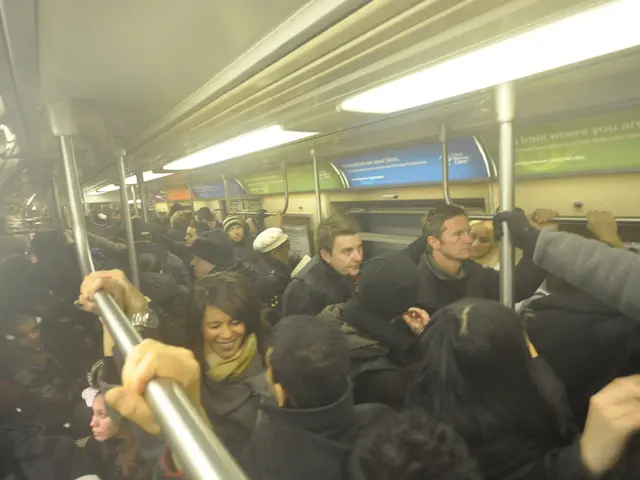 Inquired: Who was the individual who witnessed 18-year-old Muck Maurice L.?