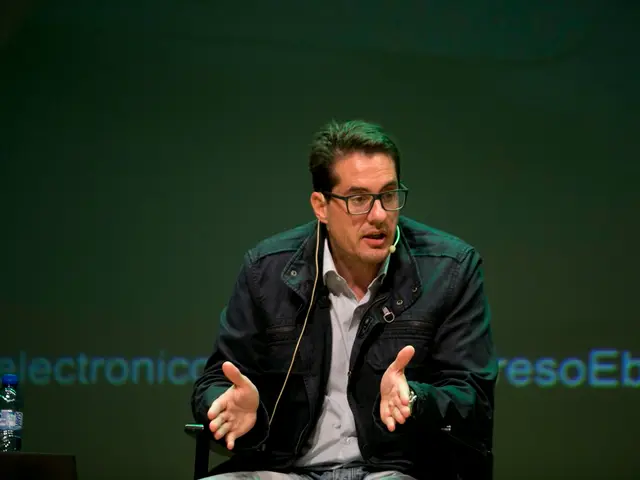 RTL morning show welcomes Frédéric Péchier amid controversy over improper gadget