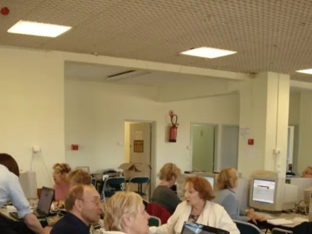 Suspected apartment fire origin - potential link to solar power storage unit malfunction